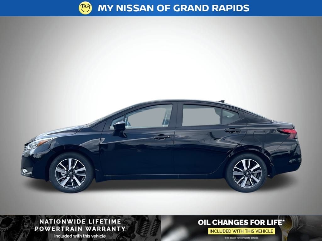 New 2025 Nissan Versa 1.6 SV Sedan