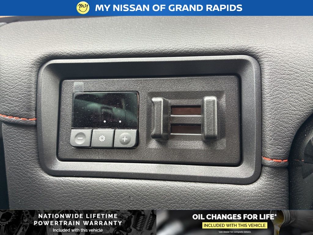 2026 Nissan Armada PRO-4X - Photo 27
