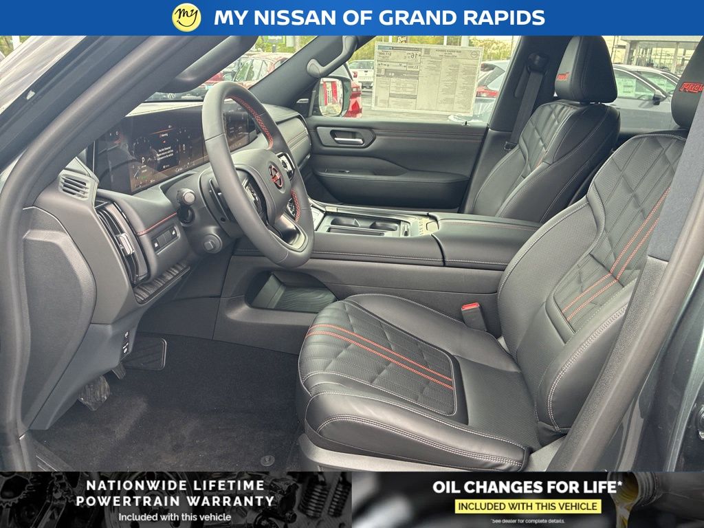 2026 Nissan Armada PRO-4X - Photo 13