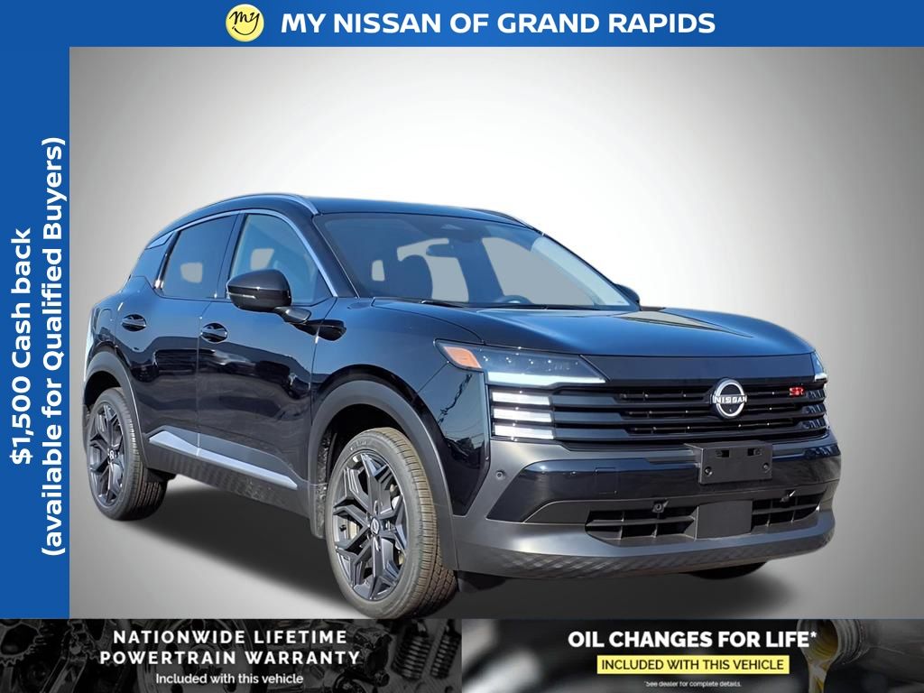 2025 Nissan Kicks SR AWD's photo