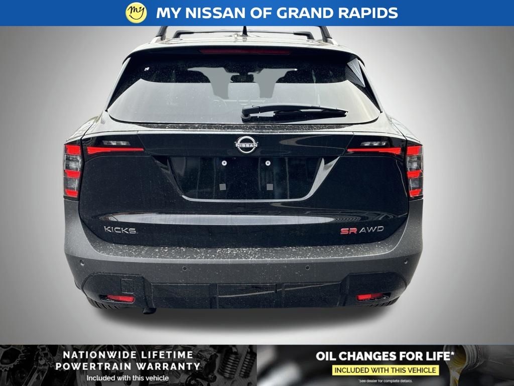 2026 Nissan KICKS SR AWD - Photo 4