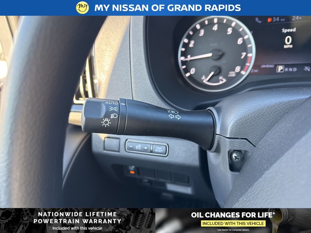 2026 Nissan Frontier SV - Photo 30