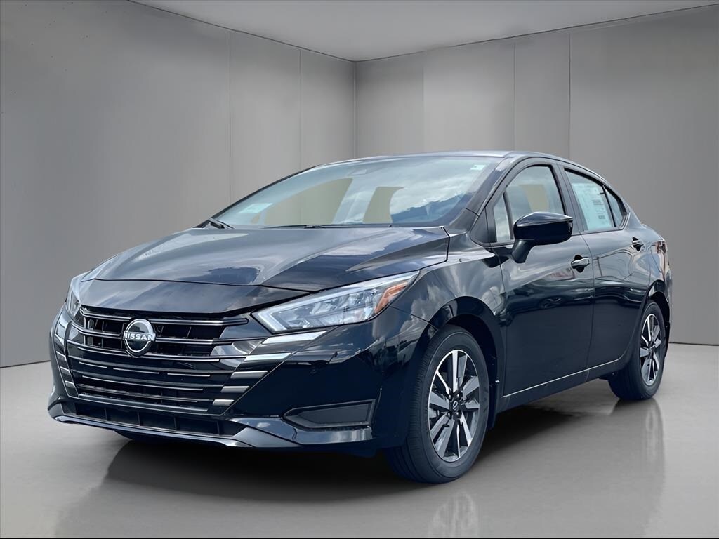 2025 Nissan Versa 1.6 SV photo 3