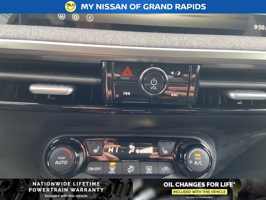 2026 Nissan KICKS SV AWD - Photo 13