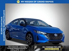 2025 Nissan Sentra SR Sedan