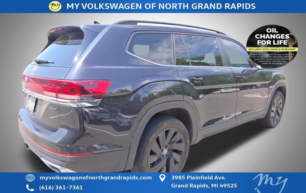 Certified 2024 Volkswagen Atlas 2.0T SE w/Technology SUV