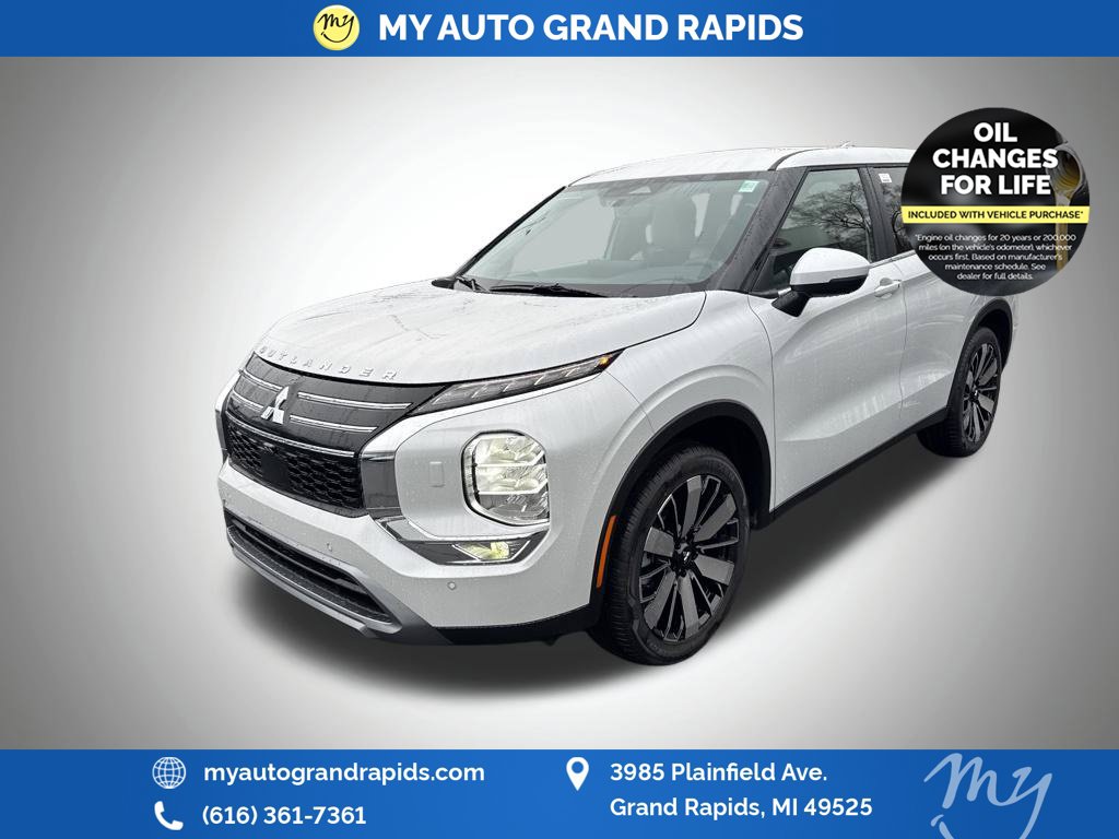Used 2026 Mitsubishi Outlander SE SUV