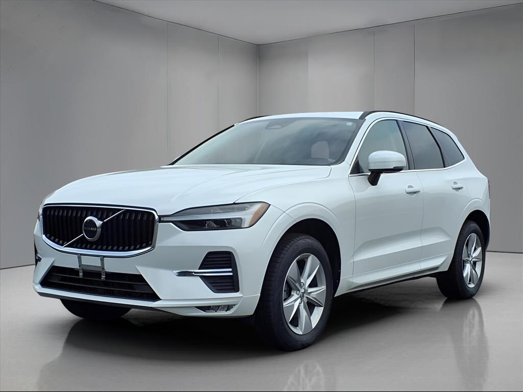2022 Volvo XC60 B5 Momentum photo 3