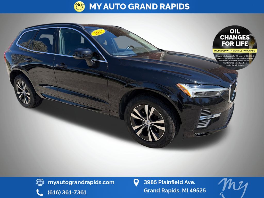 2023 Volvo XC60 B5 Core AWD's photo