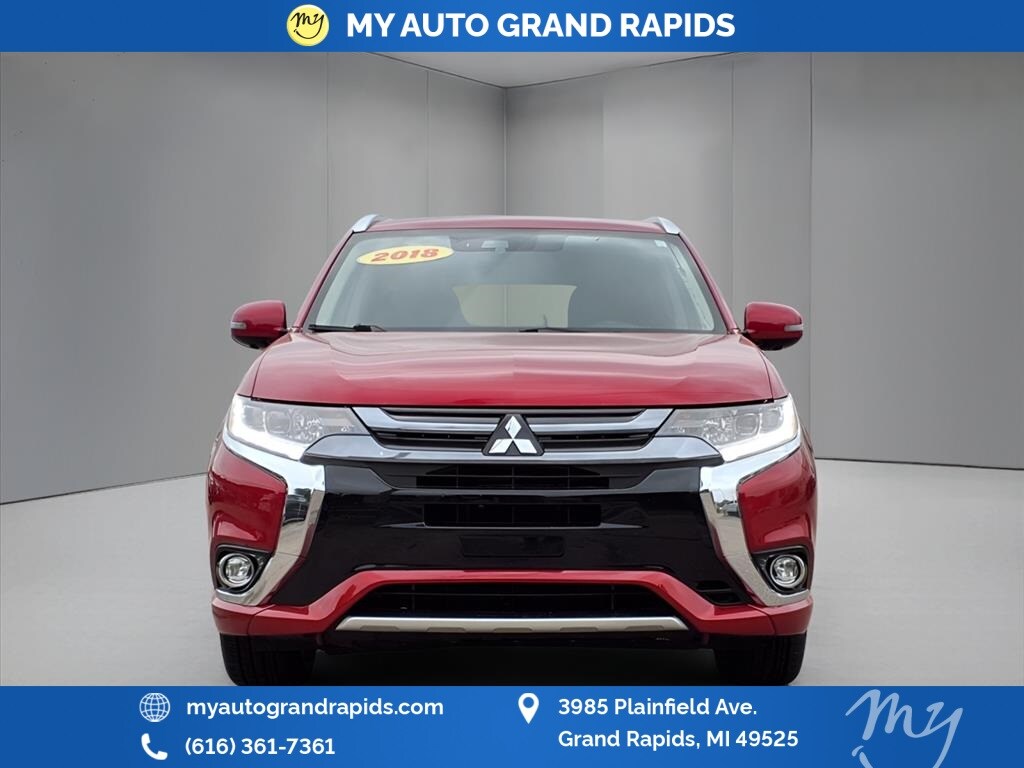 2018 Mitsubishi Outlander PHEV GT photo 2