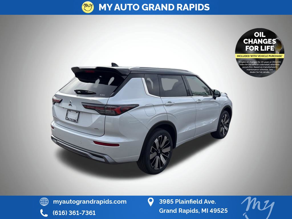 Used 2026 Mitsubishi Outlander SEL SUV