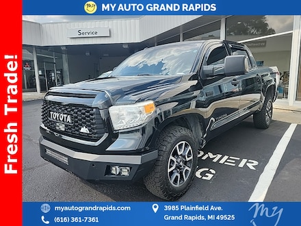 2017 Toyota Tundra Truck CrewMax