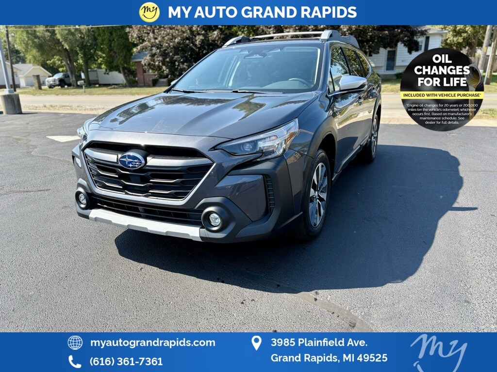 2023 Subaru Outback Touring XT photo 3
