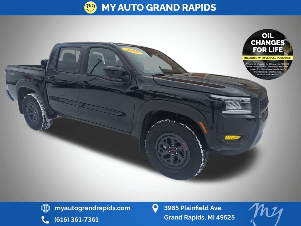 2025 Nissan Frontier