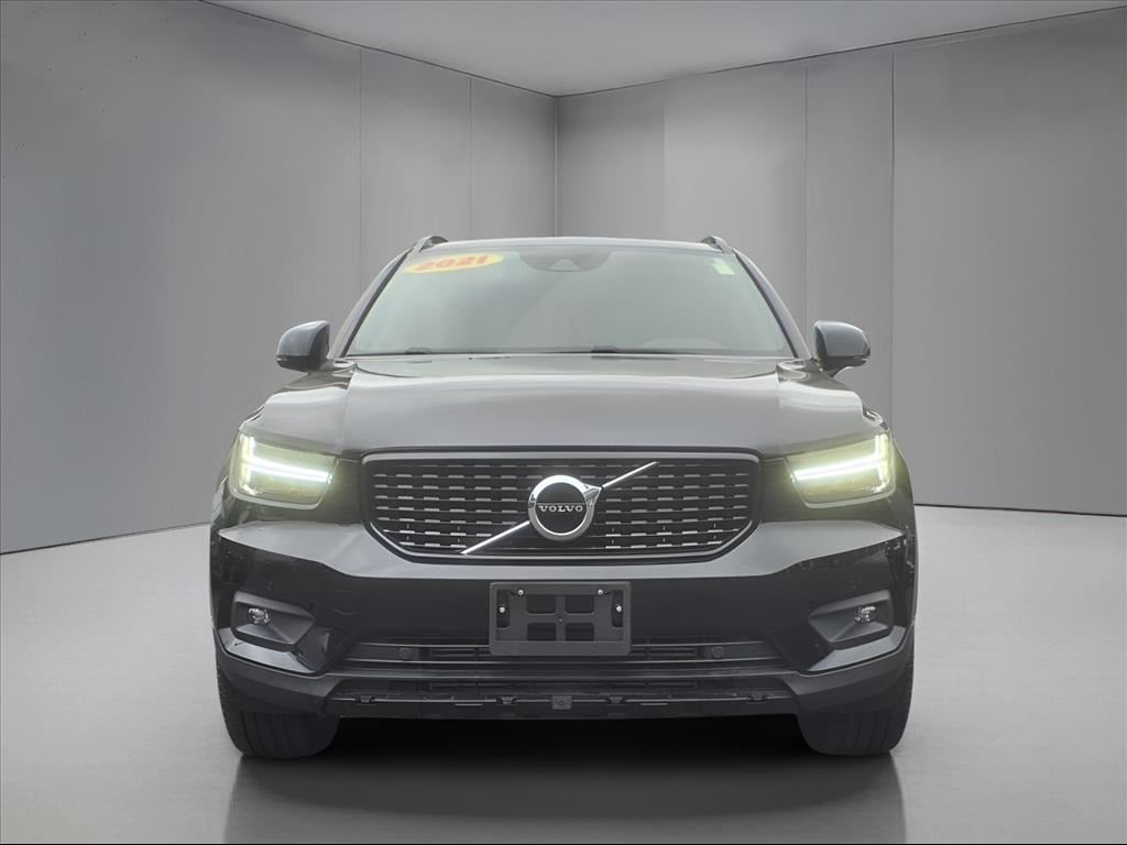 YV4162UM2M2613725