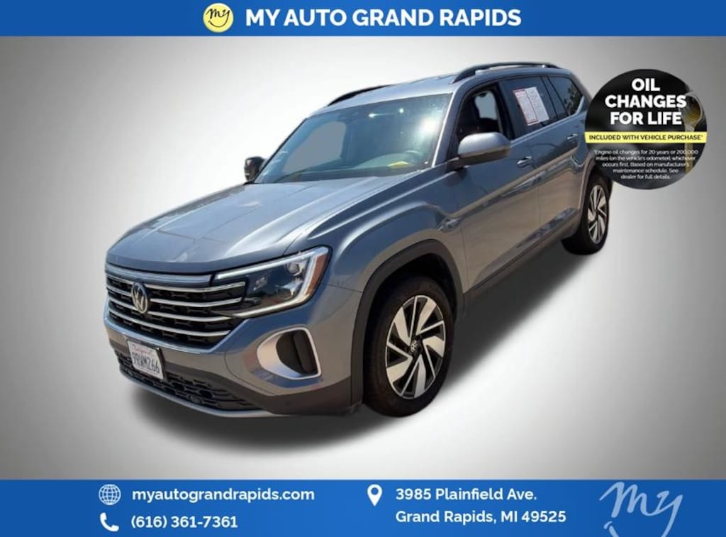Used 2025 Volkswagen Atlas 2.0T SE w/Technology SUV