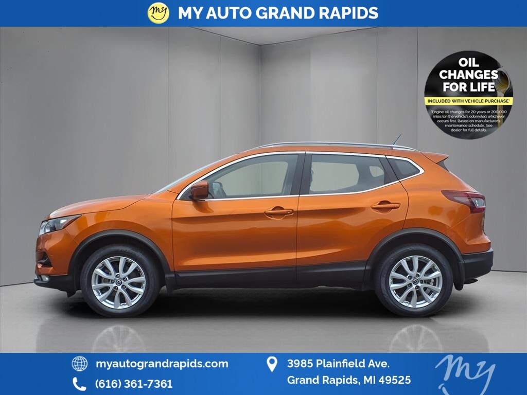2022 Nissan Rogue Sport SV photo 5