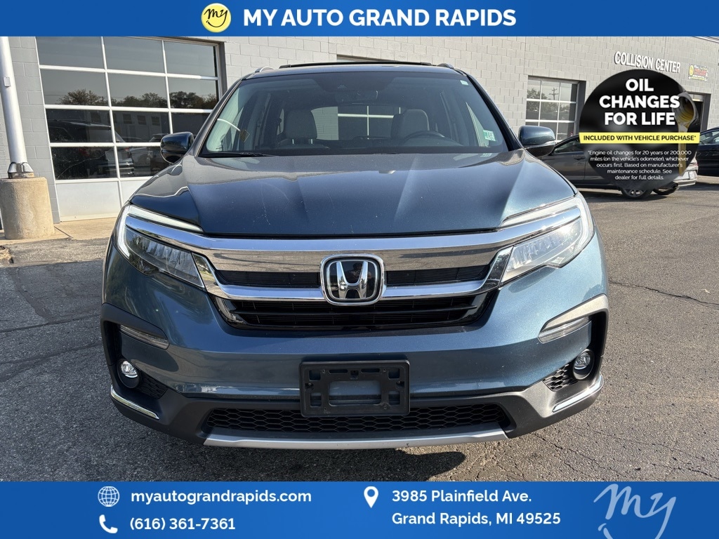 Used 2020 Honda Pilot Touring 8 Passenger AWD SUV