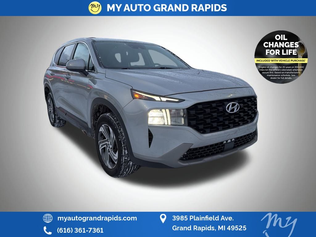 2021 Hyundai Santa Fe SE's photo