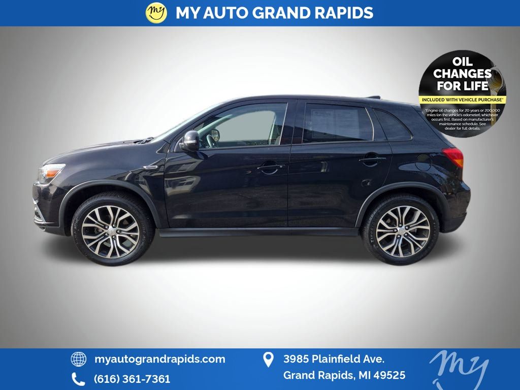 2018 Mitsubishi Outlander Sport ES photo 3