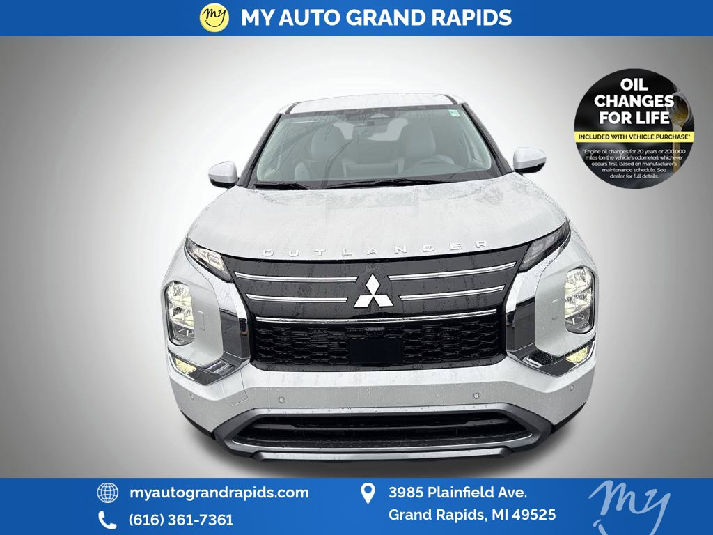 Used 2026 Mitsubishi Outlander SE SUV