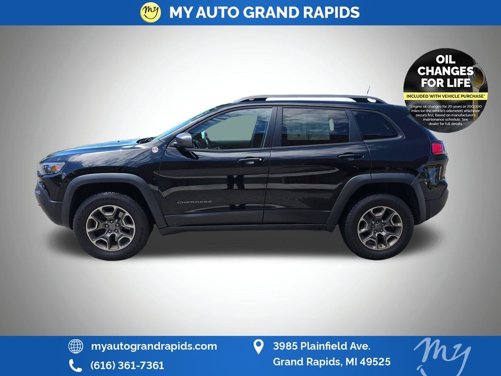 Used 2020 Jeep Cherokee Trailhawk SUV