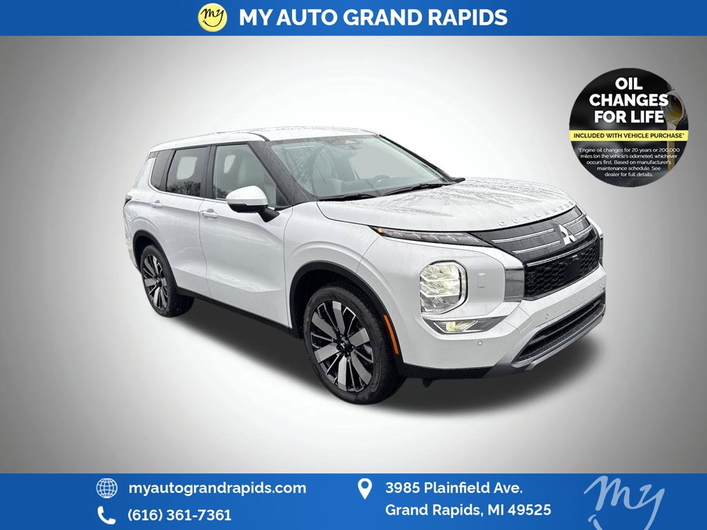 Used 2026 Mitsubishi Outlander SE SUV