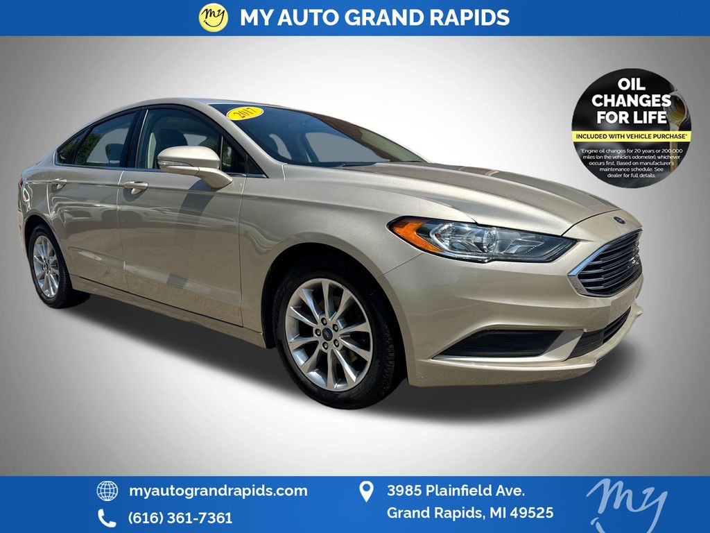 2017 Ford Fusion SE FWD's photo