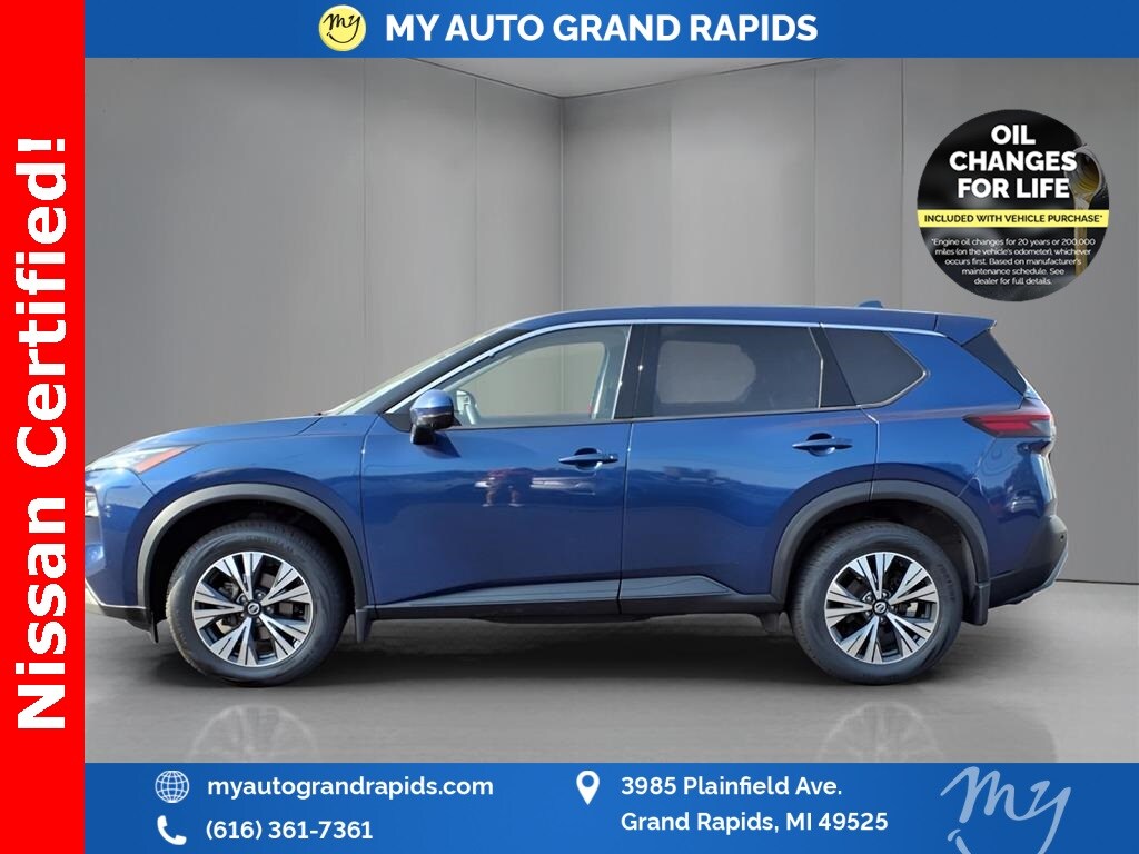 2021 Nissan Rogue SV photo 3