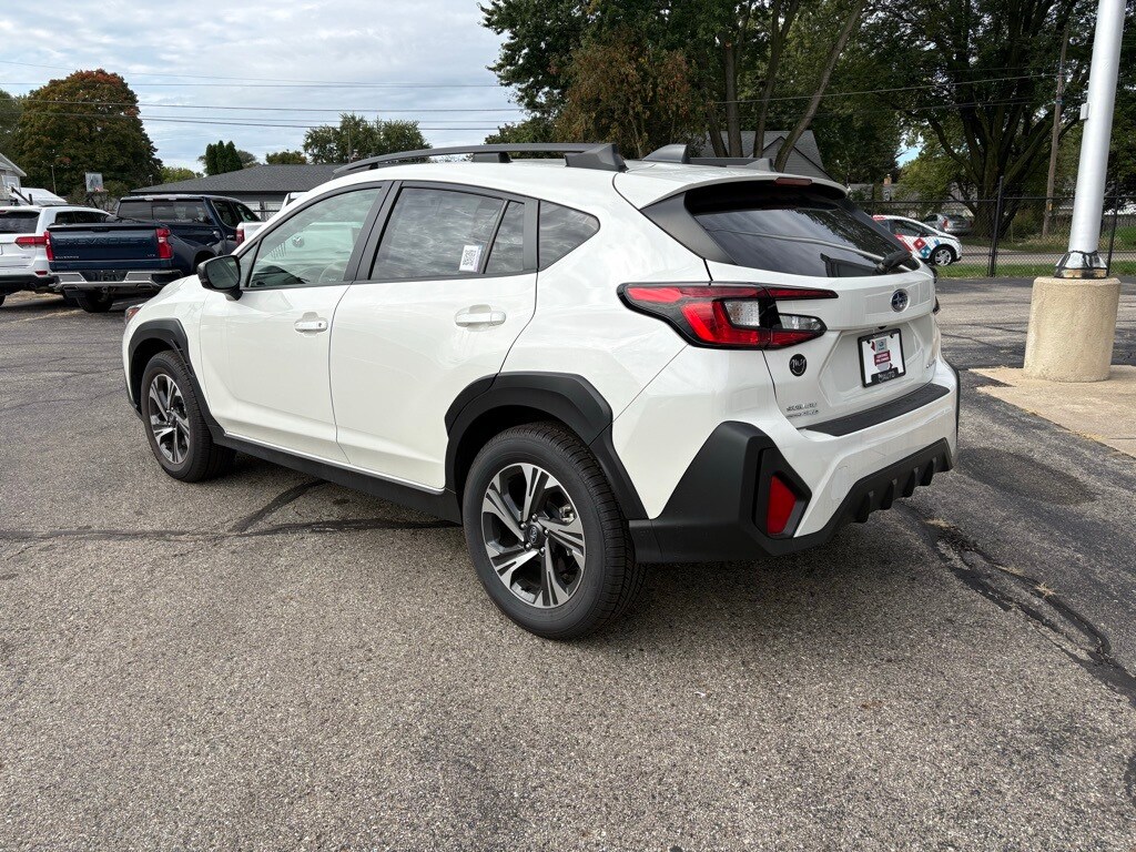 2024 Subaru Crosstrek Premium photo 3