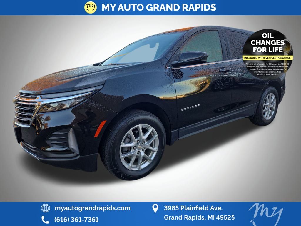 2023 Chevrolet Equinox LT photo 3