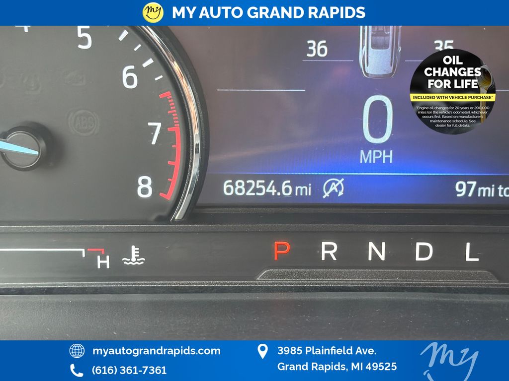 2022 Ford Explorer XLT - Photo 18