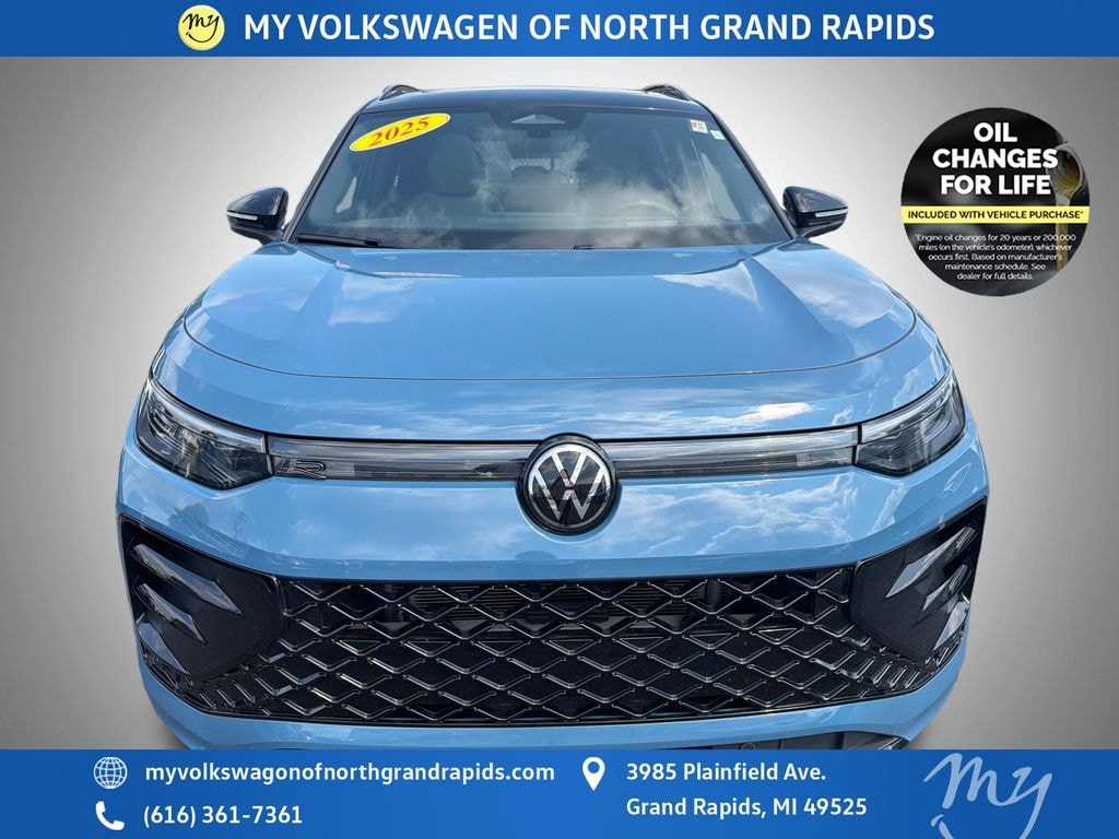 Certified 2025 Volkswagen Tiguan 2.0T SE R-Line Black SUV