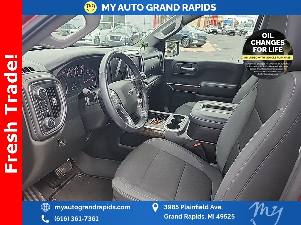 2022 Chevrolet Silverado 1500 RST photo 4