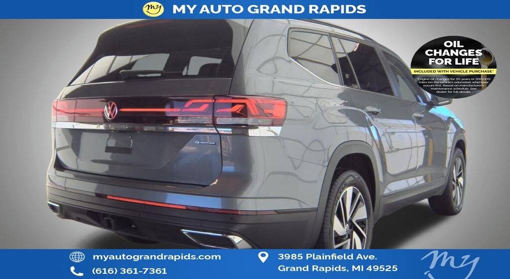 Used 2025 Volkswagen Atlas 2.0T SE w/Technology SUV