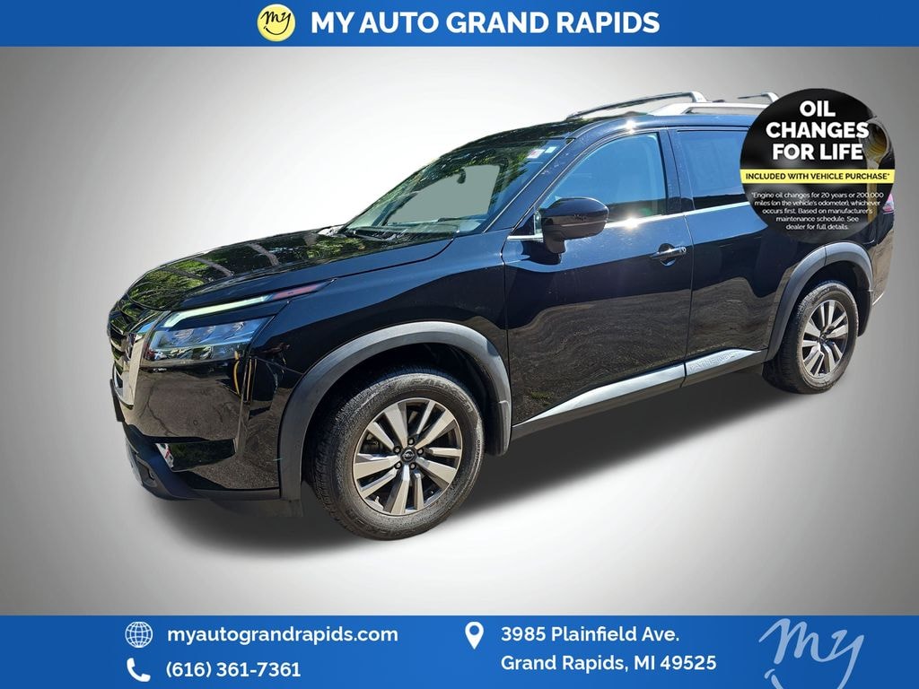 Used 2022 Nissan Pathfinder SL SUV