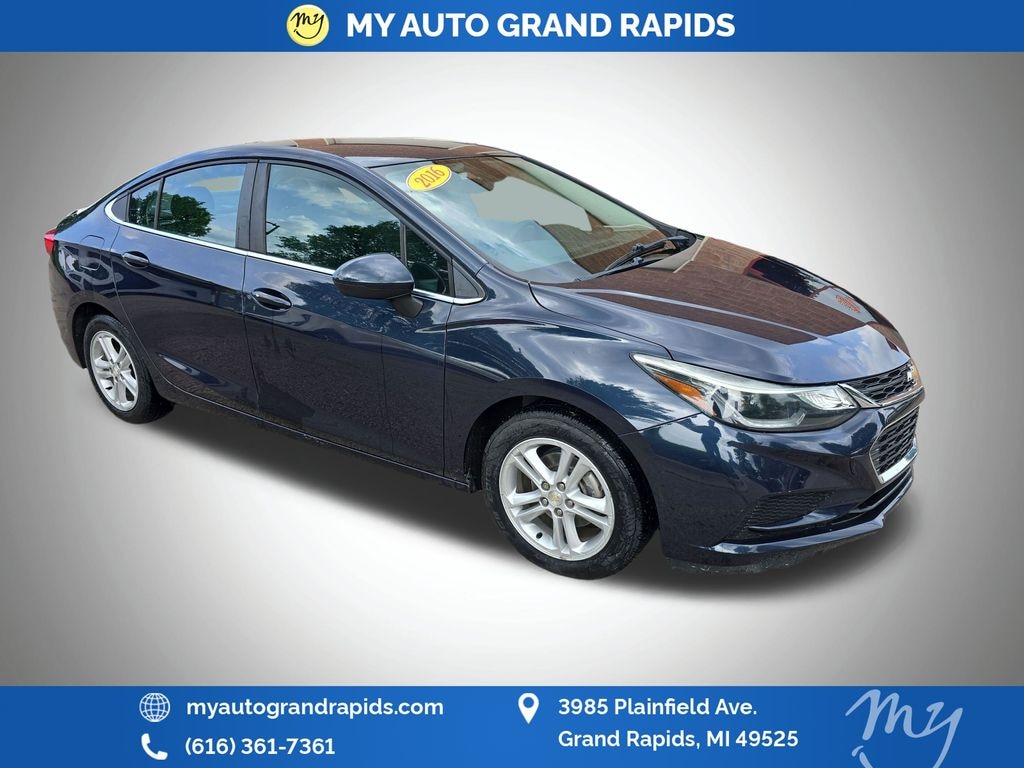 Used 2016 Chevrolet Cruze LT Auto Sedan