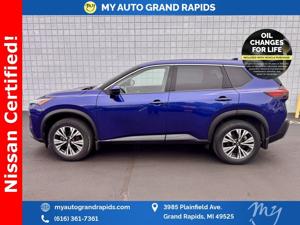 2021 Nissan Rogue SV photo 3