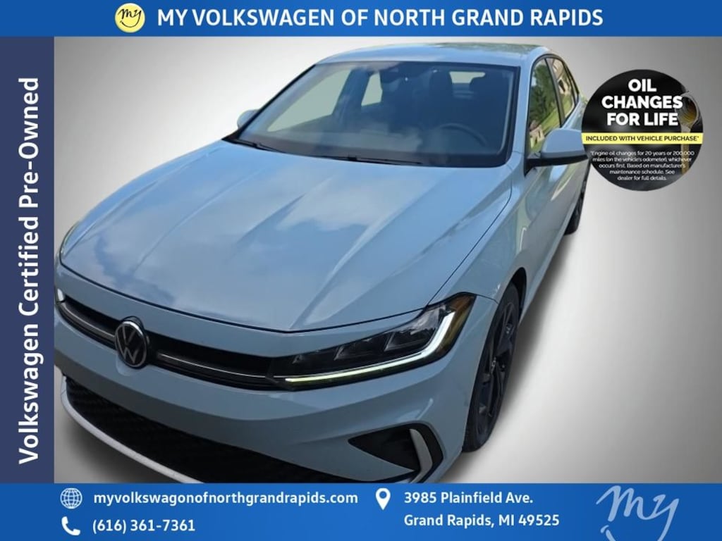 Certified 2025 Volkswagen Jetta 1.5T SE Sedan