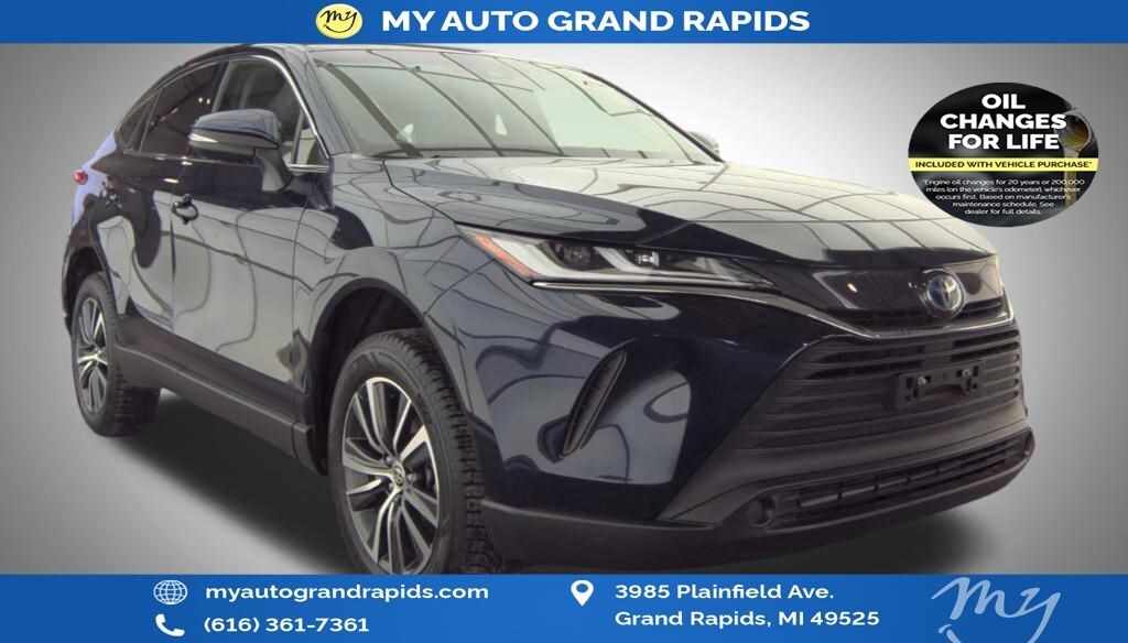 Used 2024 Toyota Venza LE SUV