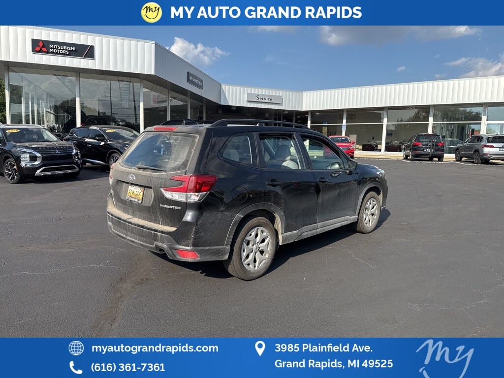 2020 Subaru Forester Base photo 2