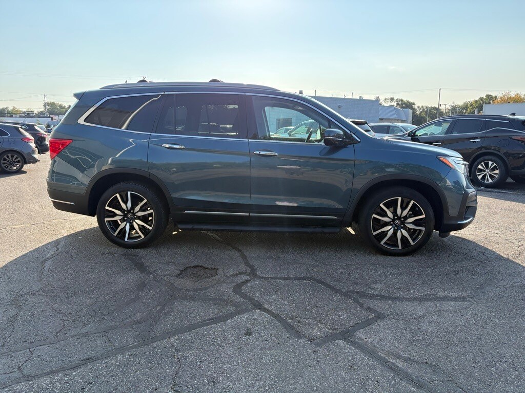 2020 Honda Pilot Touring photo 3