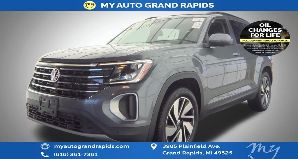 Used 2025 Volkswagen Atlas 2.0T SE w/Technology SUV