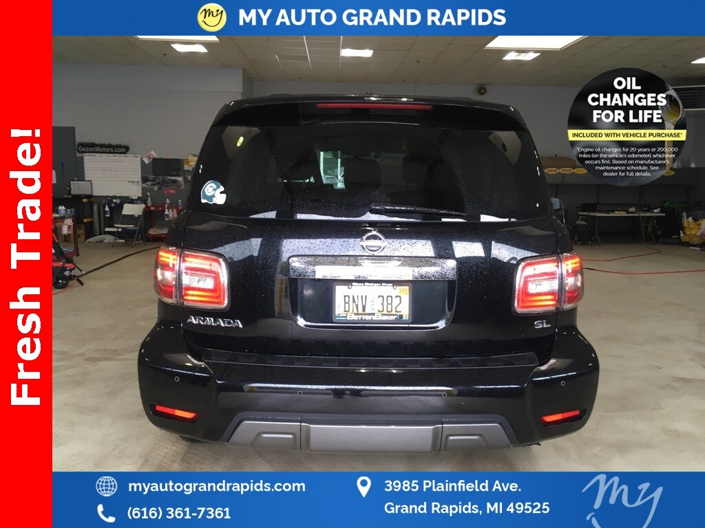 2019 Nissan Armada SL photo 4