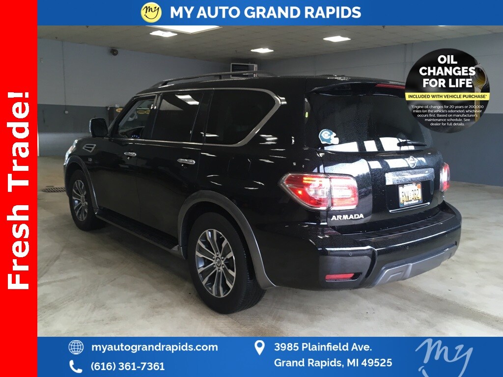 2019 Nissan Armada SL photo 3