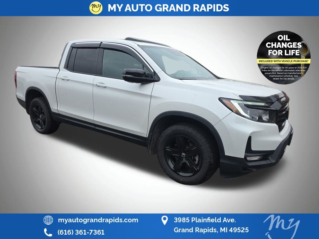 2023 Honda Ridgeline Black Edition's photo