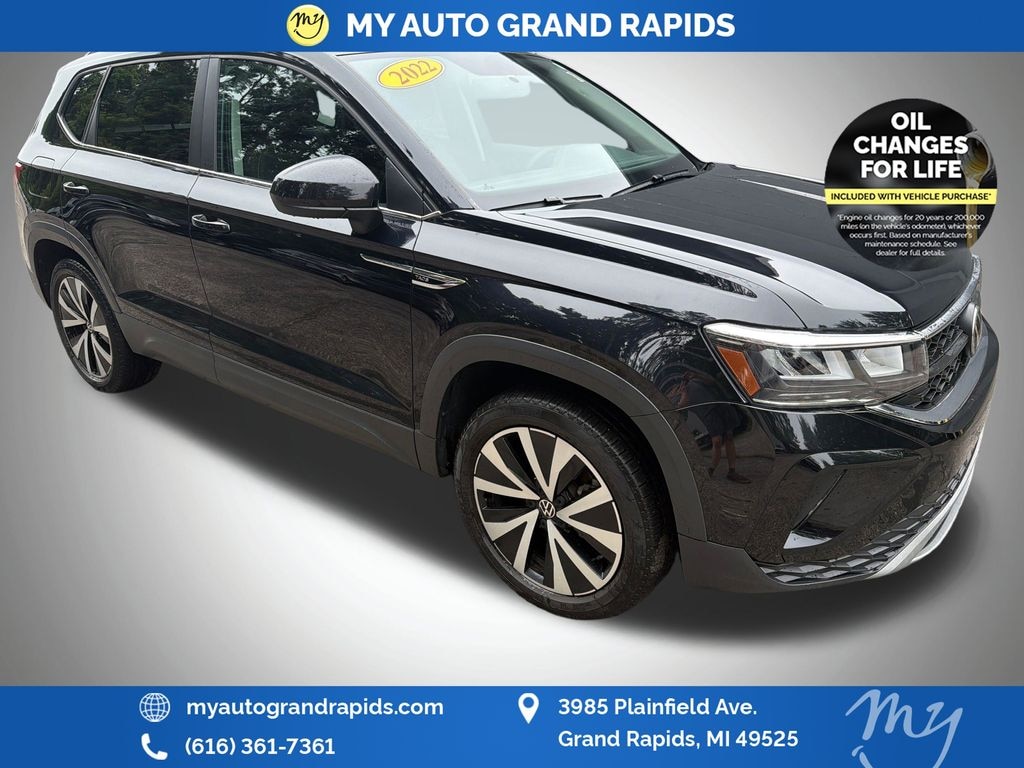 Used 2022 Volkswagen Taos 1.5T SE 4MOTION SUV
