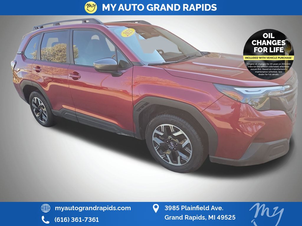2025 Subaru Forester Premium's photo