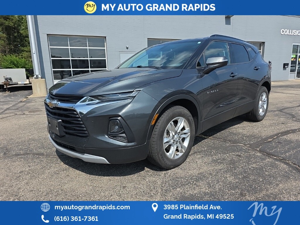 2019 Chevrolet Blazer Base 3LT photo 3