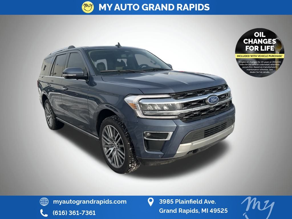 2022 Ford Expedition Limited's photo
